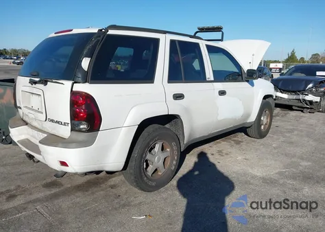 2004 Chevrolet Trailblazer Ls from USA, damaged, VIN 1GNDS13S442303265